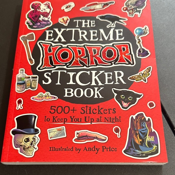 The extreme horror sticker Halloween book - Picture 1 of 7